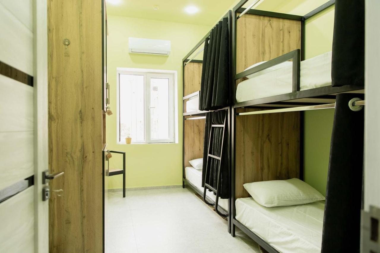 Safarov'S Family Hostel Tashkent Exterior photo